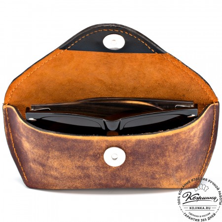 Кожаный футляр для очков из жёсткой кожи (эксклюзив) 