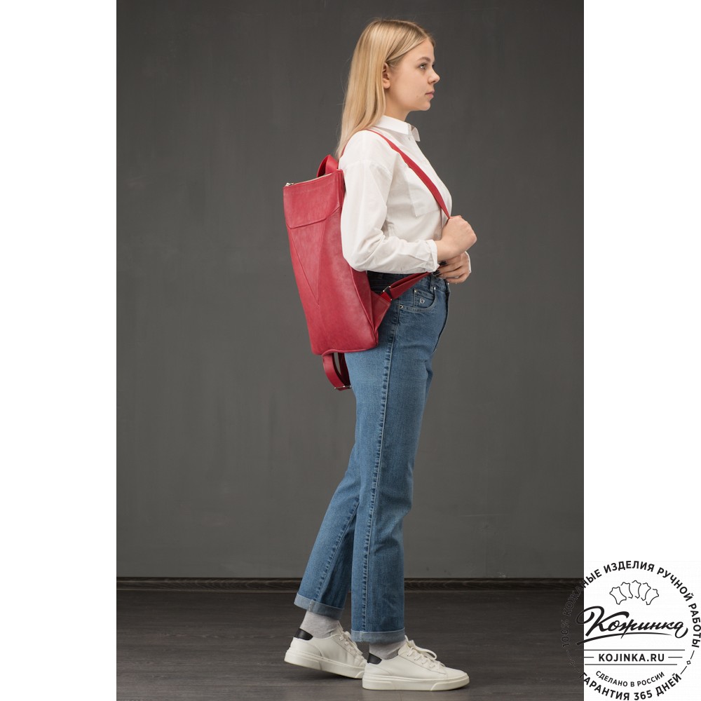 Кожаный рюкзак "Ария" (чёрный гладкая кожа)