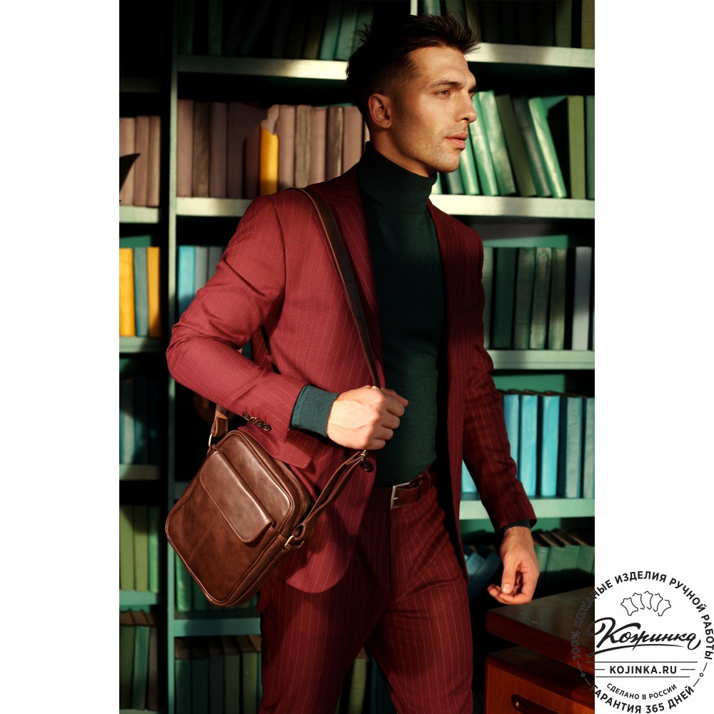 Кожаная сумка "Канада" (чёрная гладкая кожа)