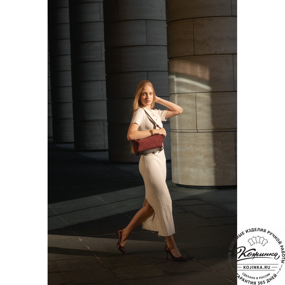 Женская кожаная сумка "Тойс" велюр (капучино)